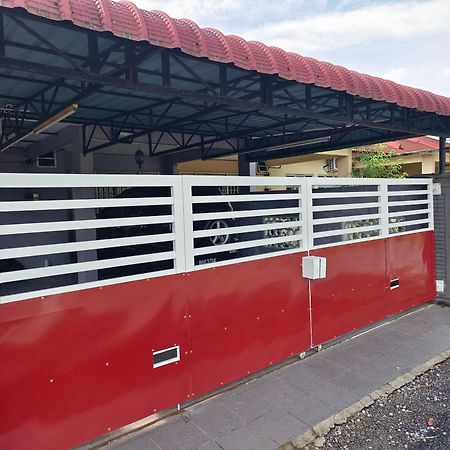 Bunga Homestay Kelantan Bachok Eksteriør bilde